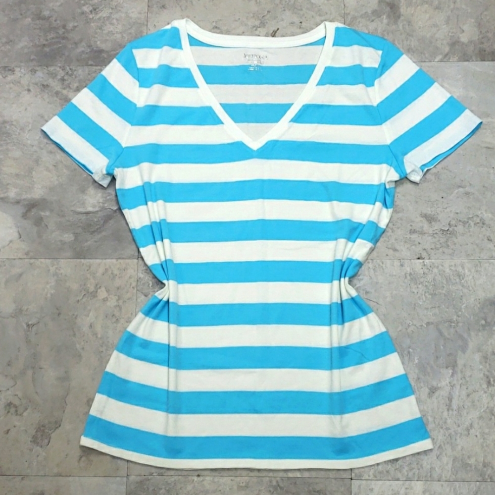 2 X $12 Women’s The ultimate tee,XL